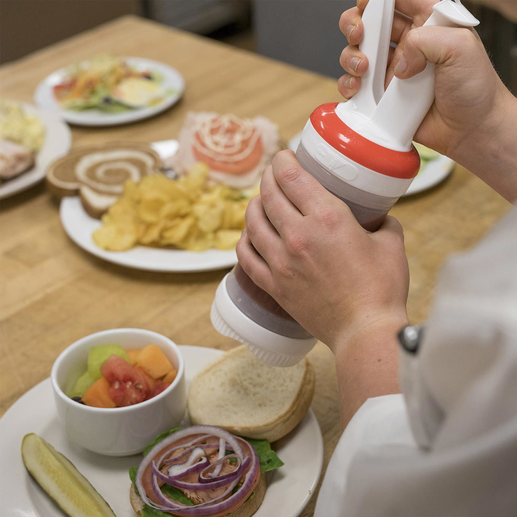 FIFO's Portion Pal control bottle kit, 16oz / 500ml 3 bottles, 1 handle, 2 caps. PP16-3KIT