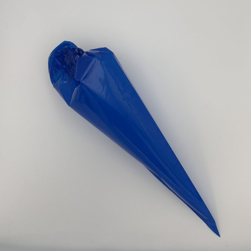 132576 DayMark 18" Hand E Grip Disposable Savoy Piping Bag 100 bags per roll