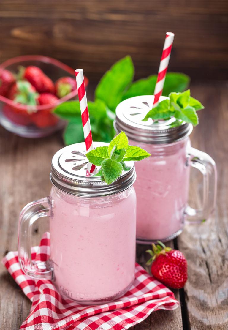 Red Stripe Paper Straw 6mm x 200mm Bio-degradable